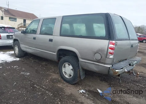 1999 Chevrolet Suburban 1500 from USA, damaged, VIN 1GNFK16R5XJ494903